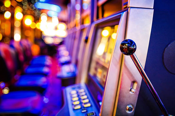 lexi toto platform showing football betting and live-dealer options